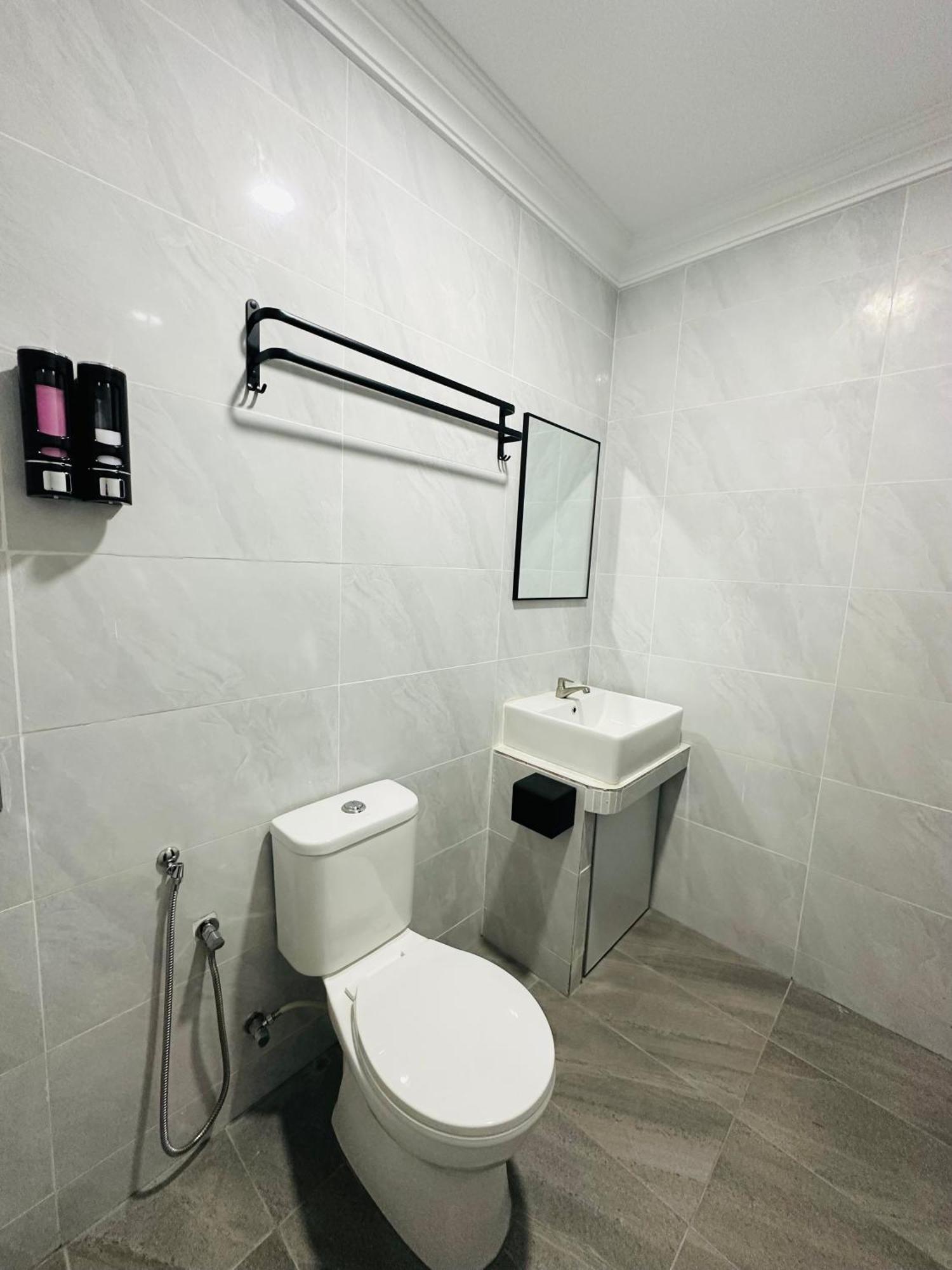 Landcons Hotel & Resort Langkawi Bagian luar foto