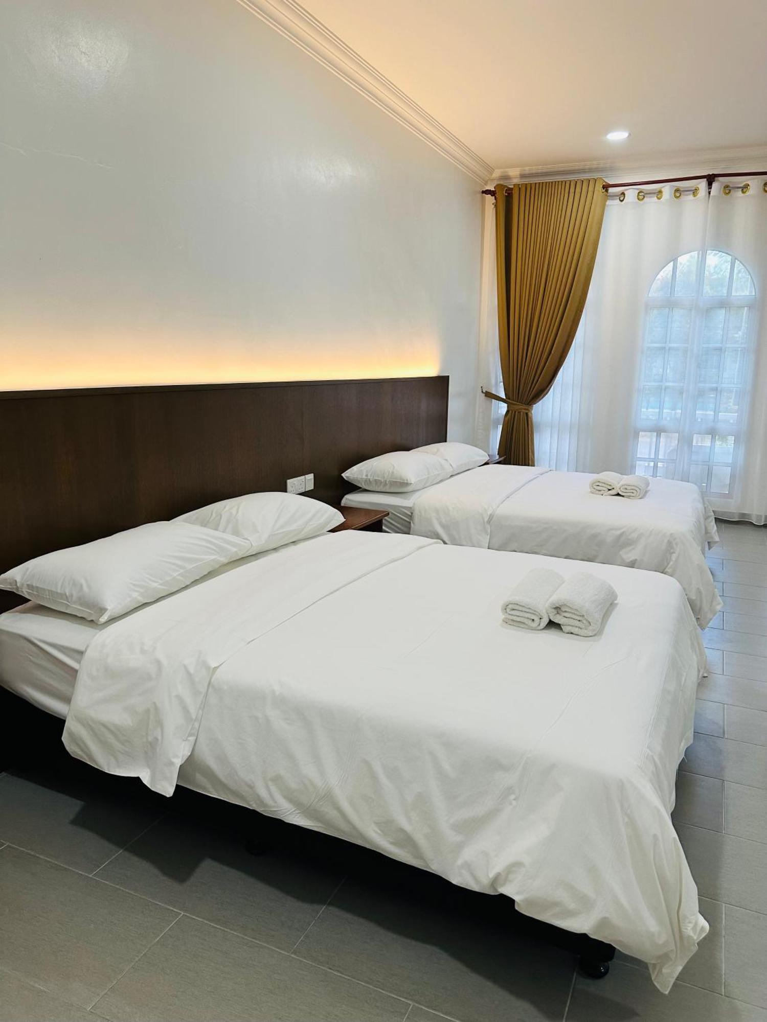 Landcons Hotel & Resort Langkawi Bagian luar foto